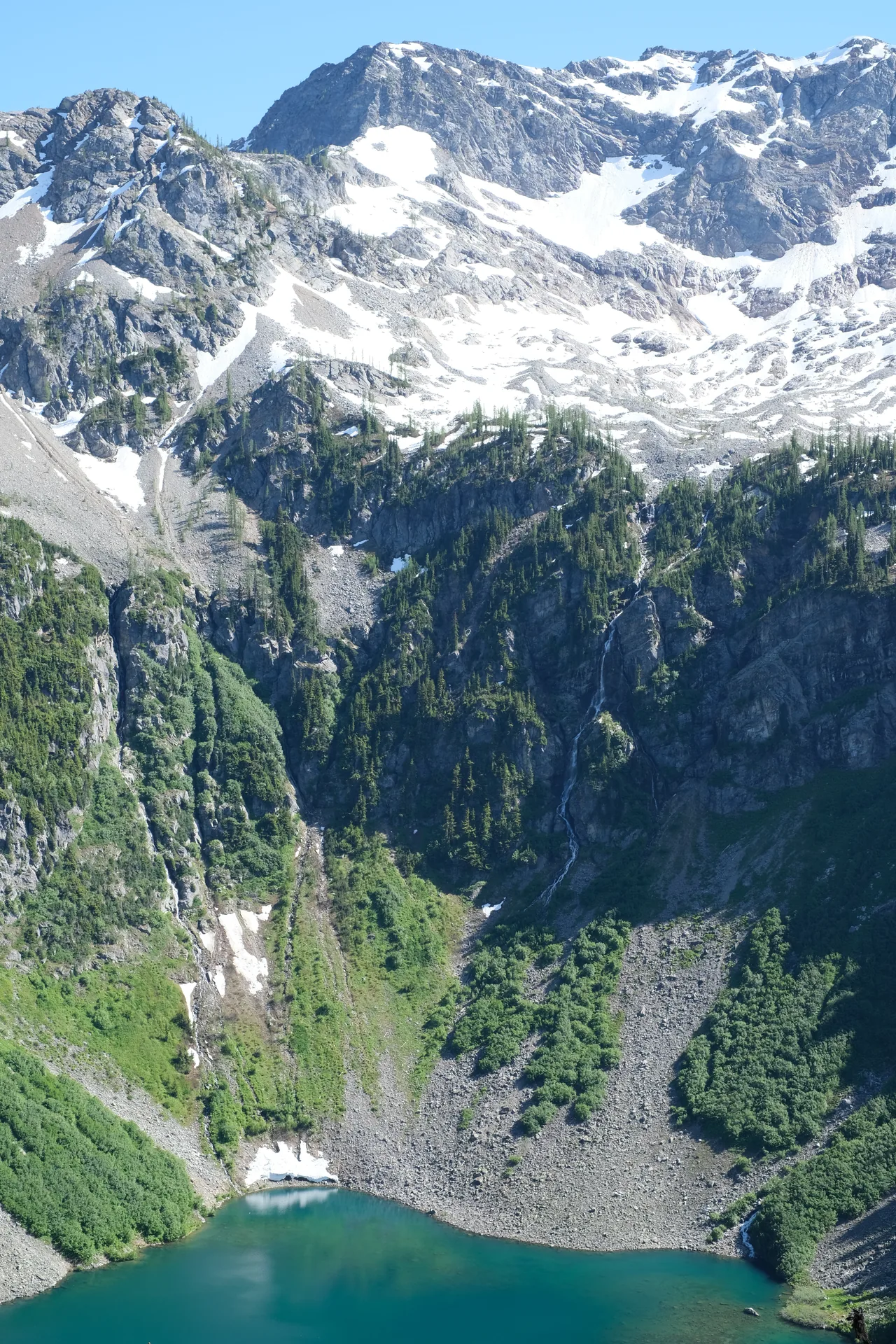 XSB79490-1920.webp